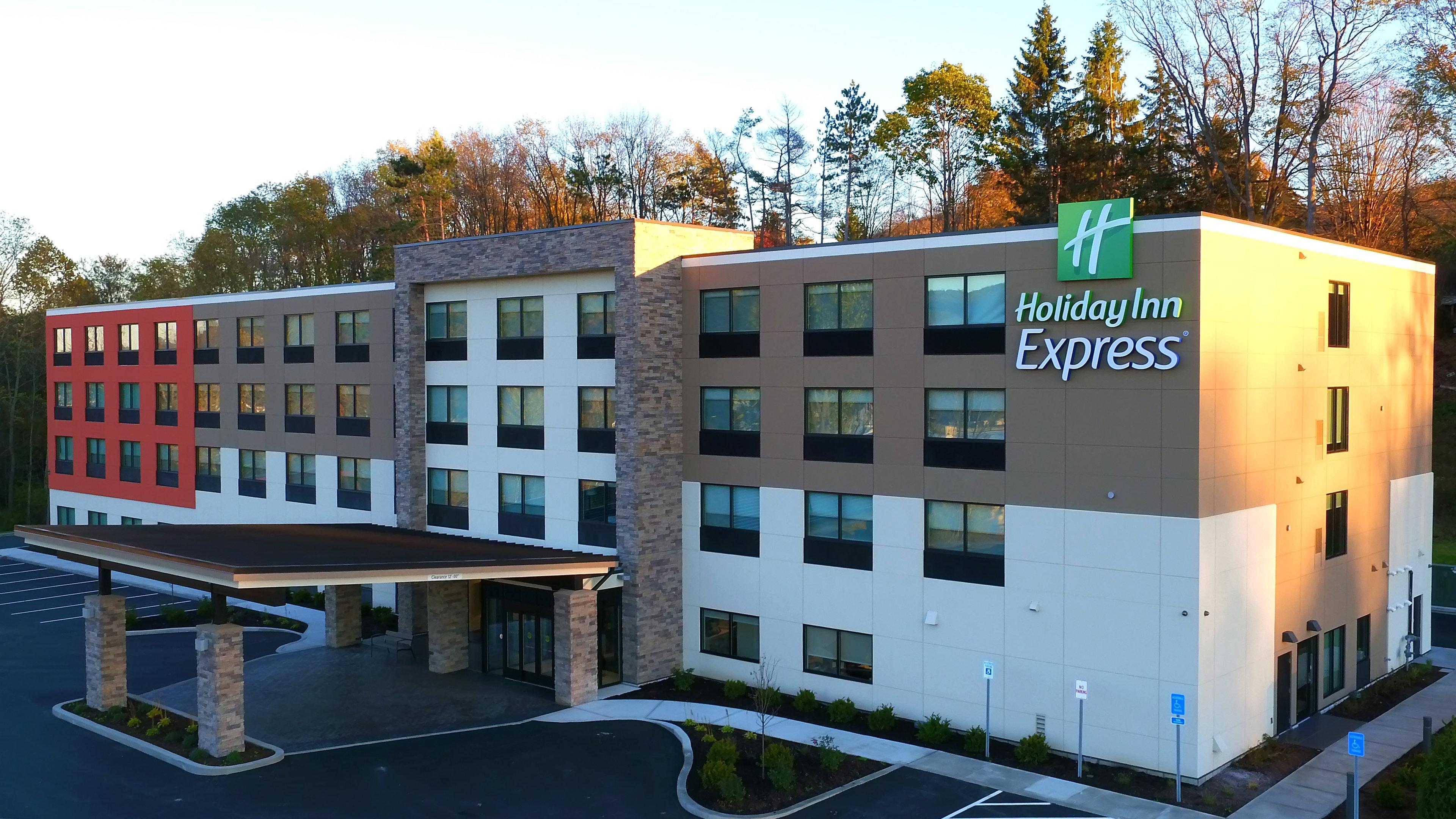 Holiday Inn Express Oneonta By Ihg Binghamton Eksteriør bilde