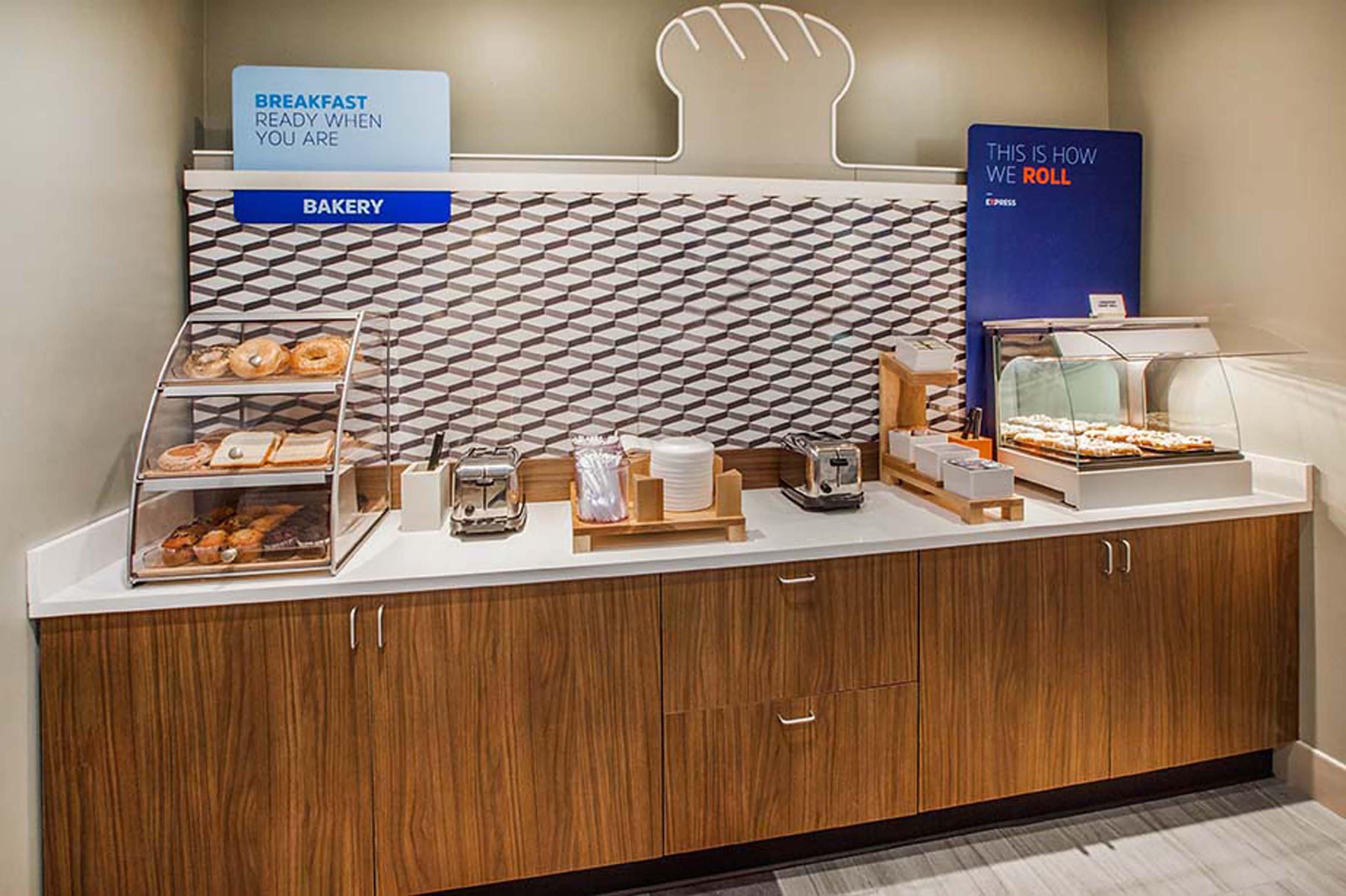Holiday Inn Express Oneonta By Ihg Binghamton Eksteriør bilde