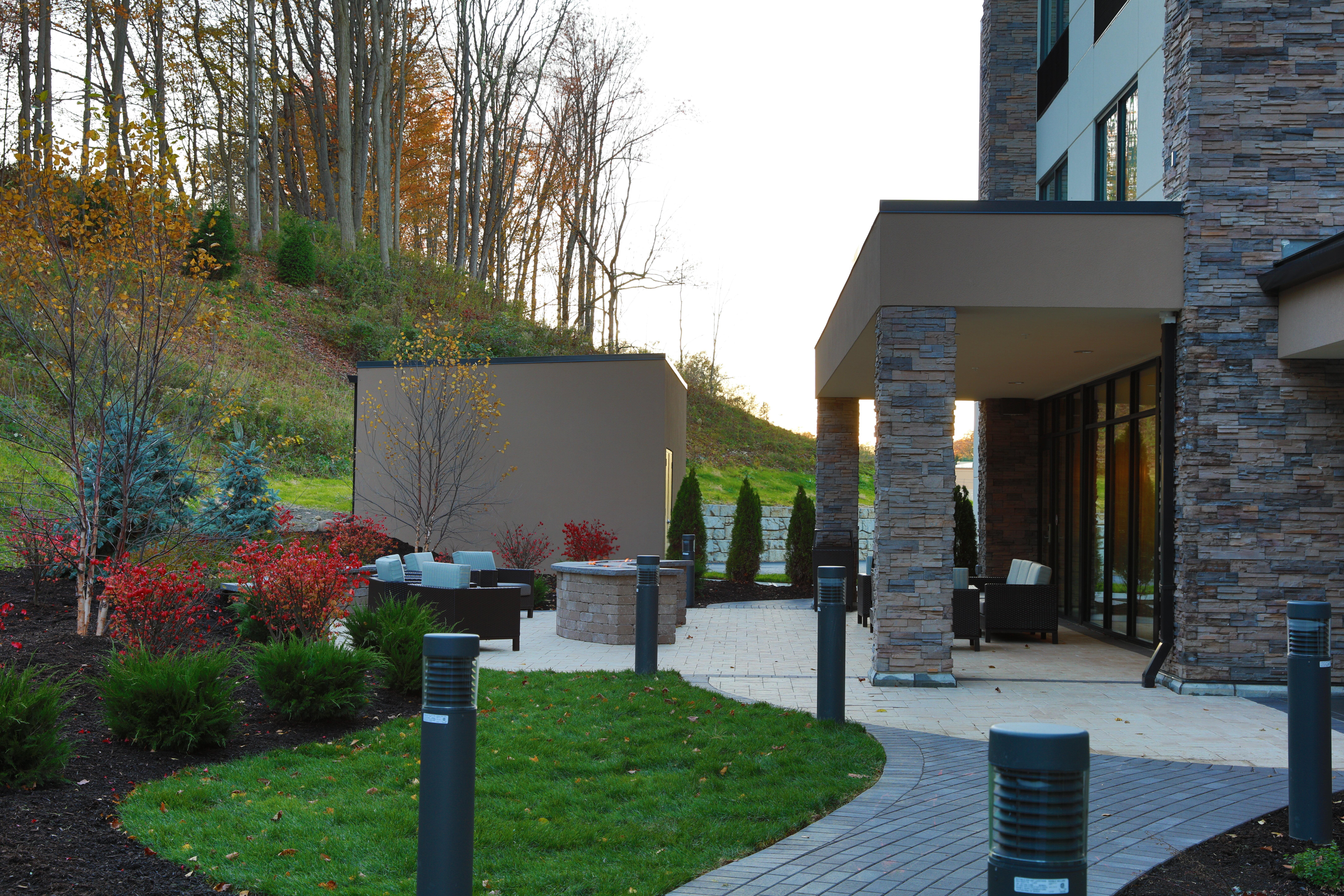 Holiday Inn Express Oneonta By Ihg Binghamton Eksteriør bilde