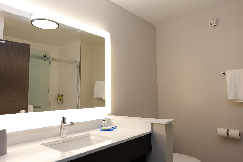 Holiday Inn Express Oneonta By Ihg Binghamton Eksteriør bilde